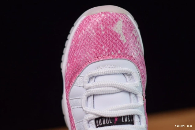 AH7860-106 WMNS Pink Low Air Snakeskin Jordan 11 0619